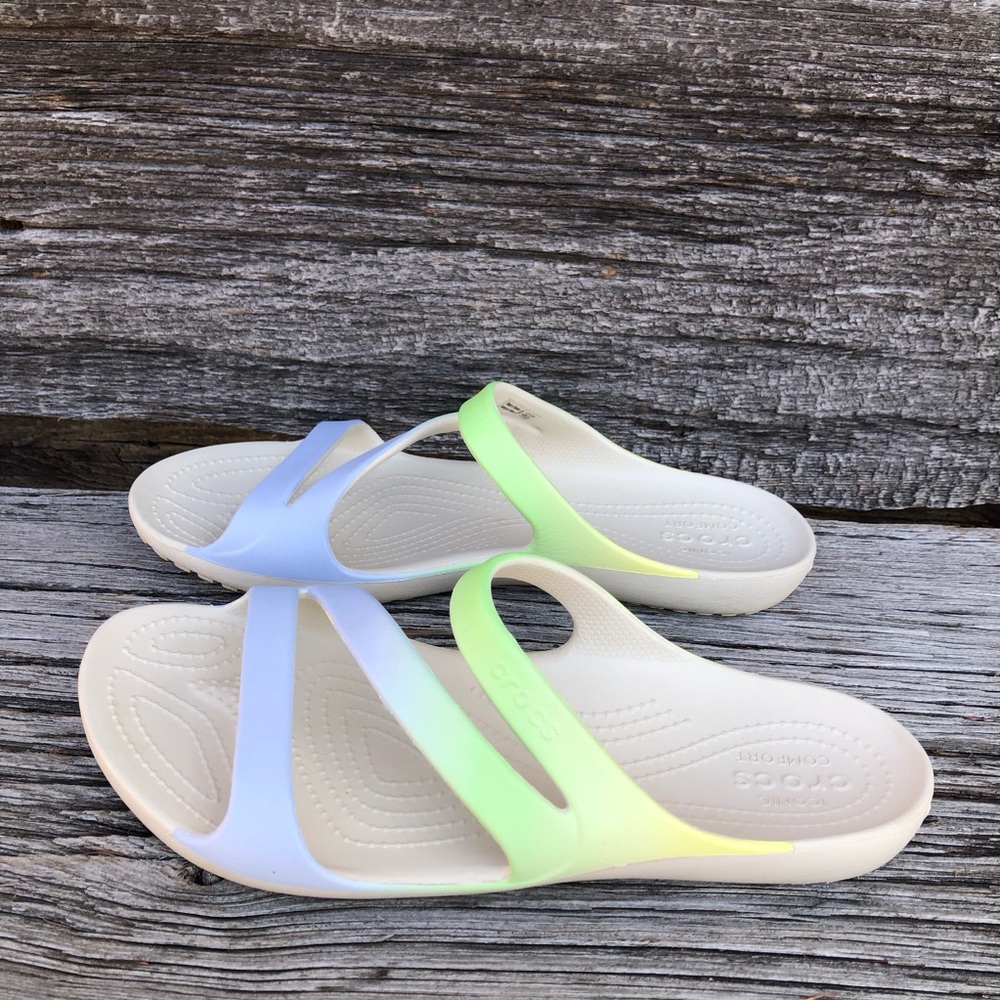 Crocs Kadee II Sandals blue green Ombre slip on Slides Women’s size 10 🩵💚holiday